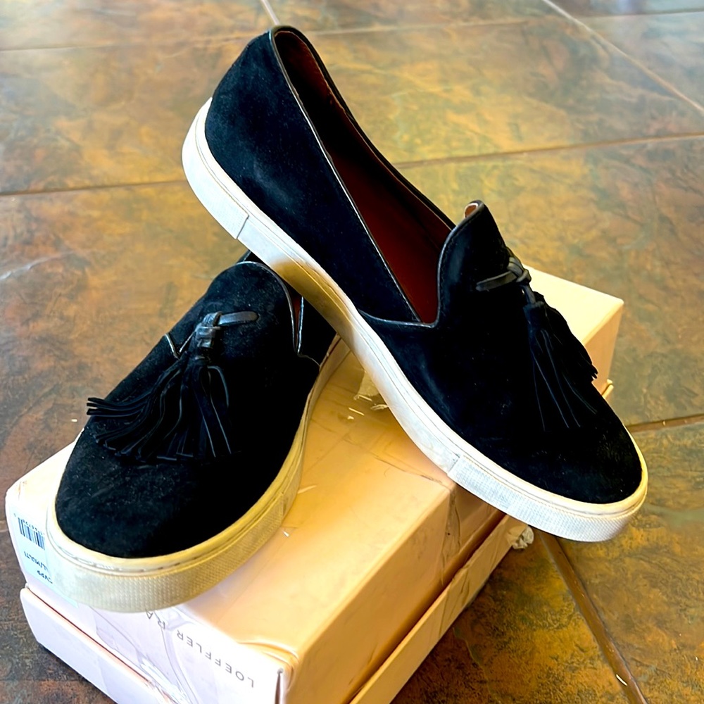 Frye suede tassel loafers, 7M